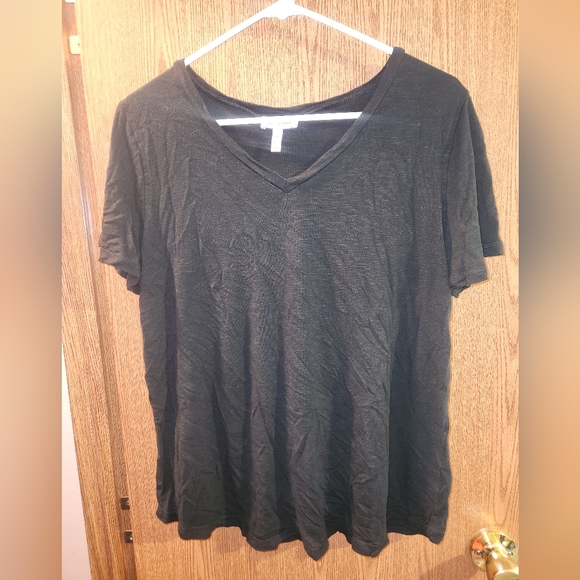 Jessica Simpson XL Black Short Sleeve V-Neck Basic Top - Picture 2 of 6